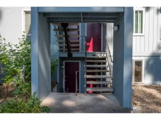 Photo #4: 112021305 Listing