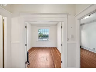 Photo #1: 112026914 Listing 