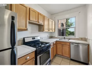 Photo #6: 112026914 Listing 