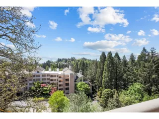 Photo #6: 112627552 Listing 