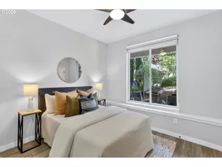 Photo #2: 113026373 Listing 