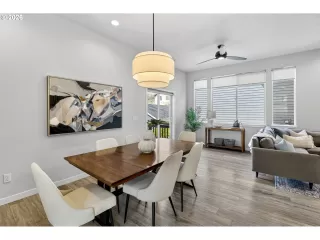 Photo #3: 113026373 Listing 