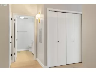 Photo #5: 113529444 Listing 