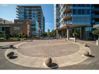 Photo #5: 113684506 Listing 