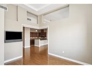 Photo #1: 113856904 Listing