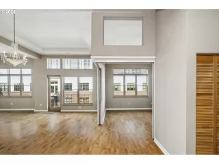 Photo #4: 113856904 Listing