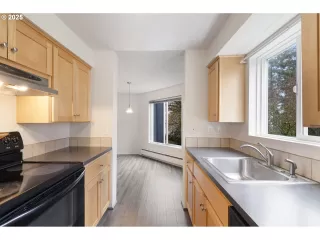 Photo #1: 114027034 Listing 