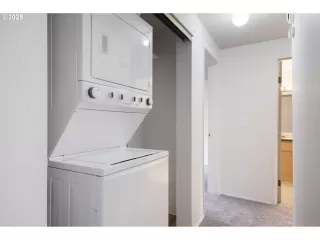 Photo #2: 114027034 Listing 