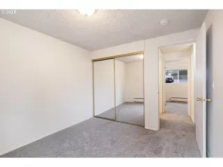 Photo #4: 114027034 Listing 