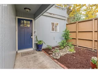 Photo #1: 114040655 Listing