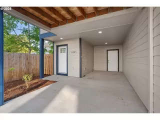 Photo #2: 114130447 Listing