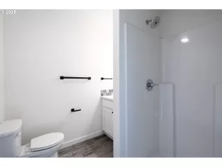 Photo #5: 114130447 Listing