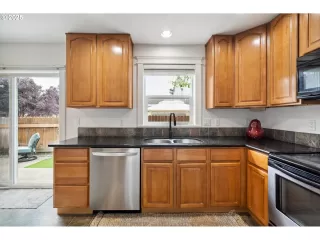 Photo #2: 114998954 Listing