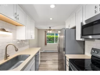 Click for more information on MLS # 115236564 : 12600 SE FREEMAN WAY 72 More Details about MLS # 115236564 : 12600 SE FREEMAN WAY 72