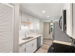 Photo #1: 115236564 Listing 