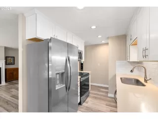 Photo #2: 115236564 Listing 