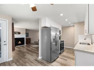 Photo #4: 115236564 Listing 