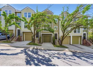 More Details about MLS # 117585152 : 10175 NW WILSHIRE LN 40