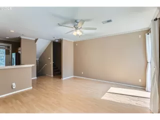 Photo #4: 117585152 Listing 