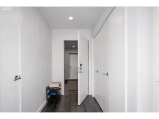 Photo #3: 118110031 Listing