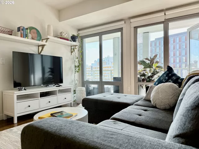 MLS: 118801159 Condo For Sale