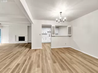 Photo #3: 118869231 Listing