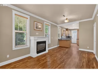 Photo #1: 119116572 Listing