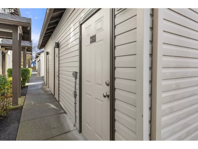 MLS: 119267887 Condo For Sale