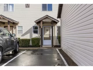 Photo #3: 119267887 Listing