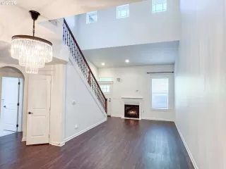 Photo #3: 119574333 Listing