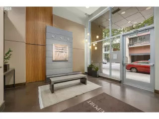 Photo #2: 119845377 Listing 