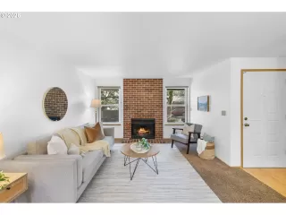 Photo #1: 120237949 Listing 