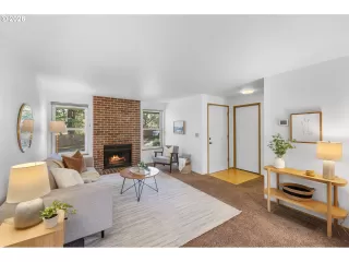 Photo #2: 120237949 Listing 