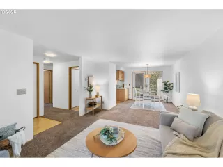 Photo #3: 120237949 Listing 