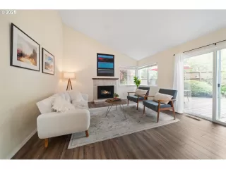 Photo #1: 121931805 Listing