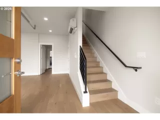 Photo #4: 123105824 Listing 