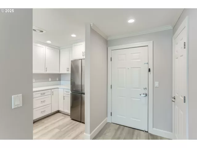 MLS: 123750636 Condo For Sale