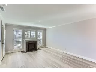 Photo #1: 123750636 Listing