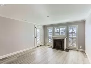 Photo #3: 123750636 Listing