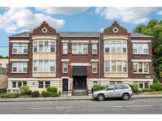 MLS: 124868533 Condo For Sale