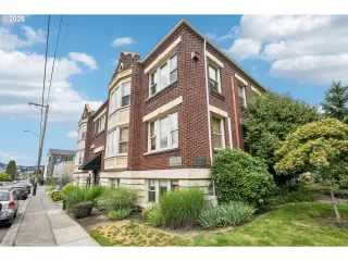 Photo #1: 124868533 Listing