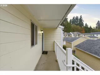 Photo #2: 124946037 Listing 