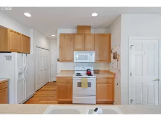 Photo #4: 125343945 Listing 