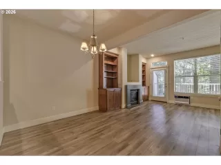 Photo #3: 125582479 Listing 