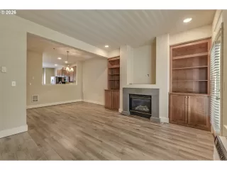 Photo #5: 125582479 Listing 