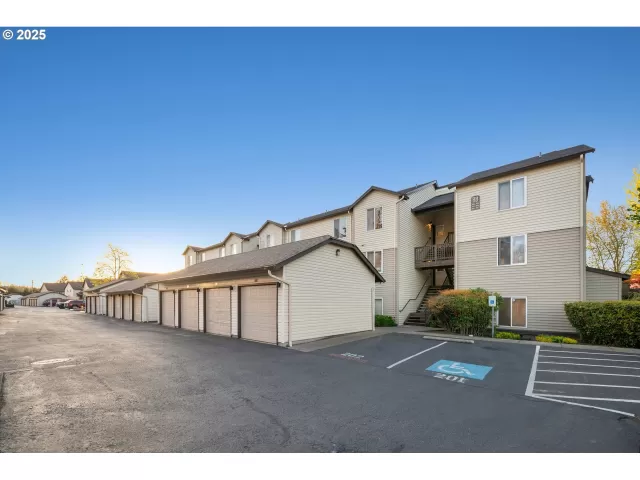 MLS: 125806572 Condo For Sale