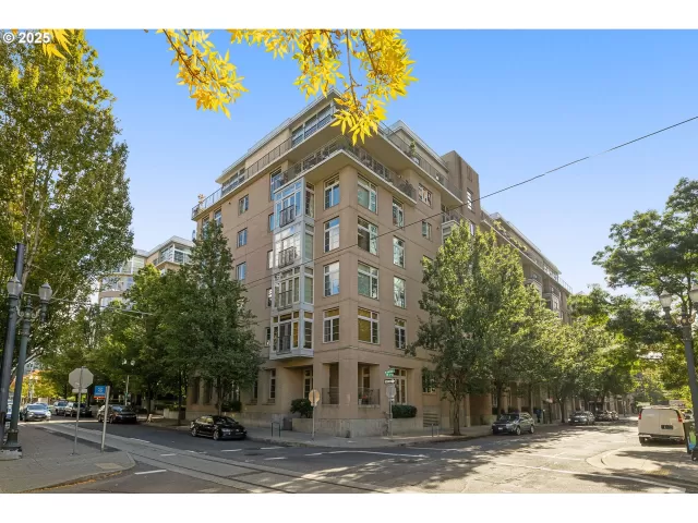 MLS: 125865466 Condo For Sale