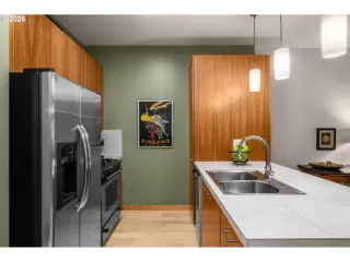 Photo #6: 125865466 Listing 