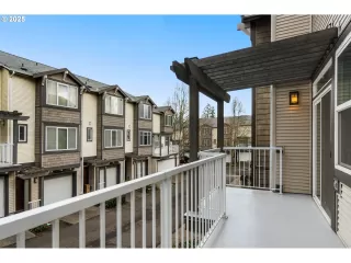 Photo #3: 126409174 Listing 