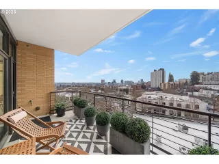 Photo #4: 126455185 Listing 